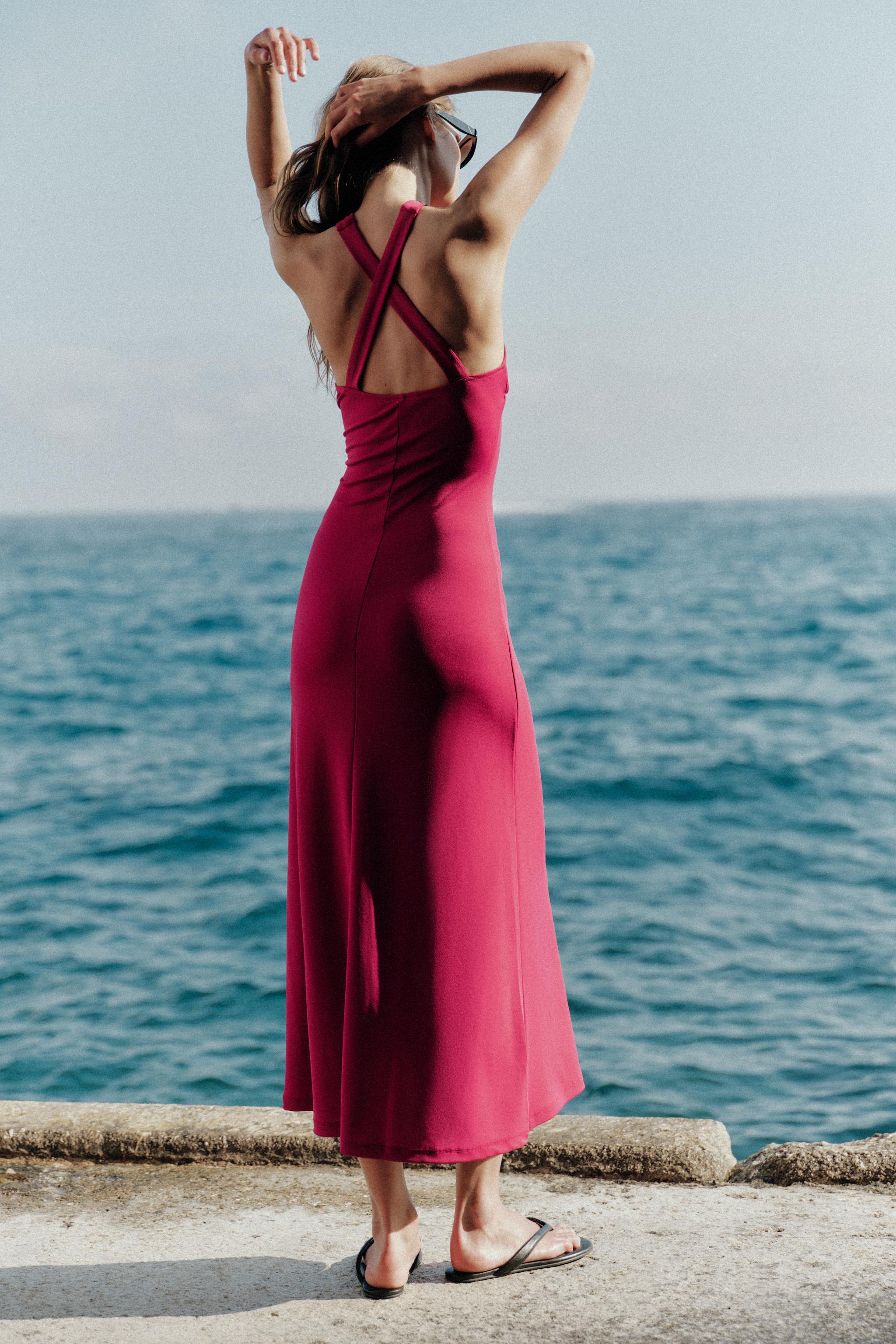 ROBE FLUIDE CROISÉE